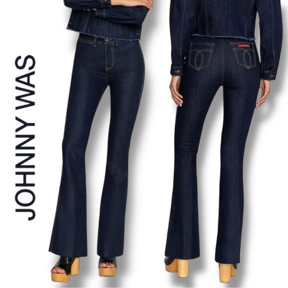 JOHNNY WAS Rue De La Flare Jean Dark Blue Flare Wide Leg Jeans in the Size 32 - Picture 1 of 9